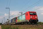 Mit dem  DSV -KLV (Taulov - Gallarate) fuhr am 19.05.2018 die 185 401-7  Umweltfreundlich transportieren mit DB Cargo  nördlich von Müllheim (Baden) über die KBS 703 durchs