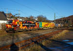   Die an die TX Logistik AG (Bad Honnef) vermietete Siemens Vectron AC - X4 E-878 bzw.193 878-6  “WIR BRENNEN FÜR DAS WAS WIR TUN“ (91 80 6193 878-6 D-DISPO) der MRCE Dispolok GmbH