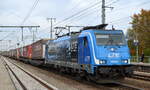 LTE Logistik- und Transport GmbH, Graz [A] mit  186 944  [NVR-Nummer: 91 80 6186 944-5 D-LTE] und KLV-Zug nach Frankfurt (Oder) weiter nach Polen am 25.10.21 Durchfahrt Bf.