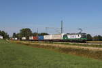 193 225  ECCO-Rail  mit einem  KLV  aus München kommend am 17. August 2022 bei Übersee am Chiemsee.