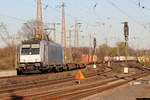 RP 185 684-8 unterwegs für Rurtalbahn Cargo durchfährt Recklinghausen-Ost 27.3.2017