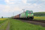 185 389 DB mit einem Containerzug bei Nörten-Hardenberg am 19.05.2019