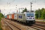187 510-3  Metrans  mit Containerzug am M�nchener Heimeranplatz, August 2019.