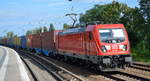 DB Cargo AG [D] mit  187 166  [NVR-Nummer: 91 80 6187 166-4 D-DB] und Containerzug am 24.08.20 S-Bhf.