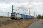 370 017 der PKP Cargo führte am 23.02.25 einen China-Container durch Wittenberg-Labetz Richtung Dessau.