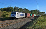 Containerzug mit 386 039-2 unterwegs bei Ovelgünne Richtung Helmstedt.