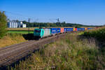 185 609 ATLU mit einem Containerzug bei Batzhausen Richtung Nürnberg, 10.10.2021