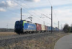 370 056 der PKP Cargo führte am 01.03.26 einen China-Containerzug durch Wittenberg-Labetz Richtung Dessau.