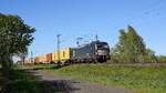 BRCE X4 E - 857 (91 80 6193 857-0 D-DISPO), vermietet an boxXpress, mit Containerzug in Richtung Osnabr�ck (bei Lembruch, 30.04.2026).