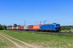 192 081-8 (Northrail) mit einem Containerzug in Elze, 28. Mai 2026