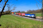 1193 980 WLC 'Excellence in Transport' mit einem Containerzug bei Postbauer-Heng Richtung Regensburg, 11.04.2022