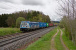 187 324 WLC mit einem Containerzug bei Postbauer-Heng Richtung N�rnberg, 24.04.2022