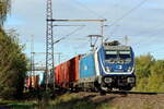 CDC 388 043-2 kommt mit einem Containerzug am Fotopunkt in Dedensen-G�mmer vorbei 22.10.2026