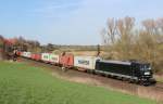 Am 18.April 2013 war OHE/TXL 185 546 mit einem Containerzug bei Elze (KBS 350) auf dem Weg Richtung S�den.