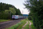 152 138 DB Cargo mit einem Hellmann KLV-Zug bei Postbauer-Heng Richtung Nürnberg, 28.07.2021