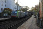 486 510 von BLS kommt aus Richtung Köln,Aachen-Hbf und fährt durch Aachen-Schanz mit einem LKW-Zug aus Novara(I) nachZeebrugge(B) und fährt in Richtung Aachen-West.