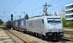 TXL - TX Logistik Austria GmbH, Schwechat [A] mit  185 417-5  [NVR-Nummer: 91 81 0185 417-5 A-TXLA] und Taschenwagenzug am 11.08.20 Bf.