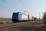 Mit dem DGS 41032 (Busto Arsizio - Krefeld Uerdingen) fuhr am Nachmittag des 02.04.2020 wieder die ATLU/TXL 185 521-2 nördlich von Hügelheim über die KBS 702 durchs Rheintal in Richtung