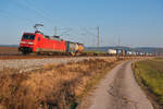 152 155 mit einem KLV-Zug bei Mitteldachstetten Richtung Würzburg, 24.01.2020