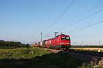 193 350 mit dem KT 40218 (Gallarate - Zeebrugge Vorming) am Morgen des 04.07.2020 zwischen Schliengen und Auggen.
