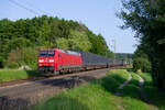 152 113 DB Cargo mit dem Hellmann KLV-Zug bei Postbauer-Heng Richtung Nürnberg, 12.07.2021