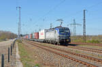 Mit einem Erontrans-KLV rollt 370 023 am 03.04.25 durch Saarmund Richtung Schönefeld.