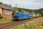 193 493 Hupac mit KLV in Oberwinter, Juli 2025.