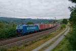192 011 Northrail/TXL  Naturschützer  mit einem KLV-Zug bei Obersinn Richtung Gemünden, 22.09.2021