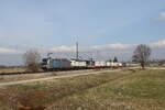 6193 817 und 6193 960 waren mit einem  KLV  auf dem Weg nach München. Aufgenommen am 4. März 2026 bei Übersee am Chiemsee.