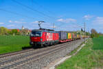 1293 001 �BB mit einem KLV-Zug bei Uffenheim Richtung W�rzburg, 28.04.2022