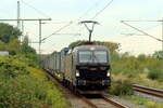 CargoUnit 5370 164-3 kommt mit einem LKW Walter KLV durch Herten-Westerholt gefahren 29.9.2026