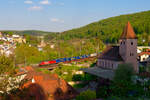 1293 022 �BB mit einem LKW-Walter KLV-Zug bei Solnhofen Richtung Treuchtlingen, 09.05.2022