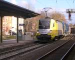 Lokomotion ES 64 U2-029 (182 529-8 D-DISPO), mit dem TEC 43254 von Verona-Quadrante Europa (I) nach K�ln Eifeltor, in Wiesbaden-Biebrich; 22.01.2008