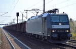 CFL Cargo Deutschland GmbH mit der MRCE Dispo  185 555-0  [NVR-Number: 91 80 6185 555-0 D-DISPO] mit Ganzzug tschechischer offener Güterwagen mit Kohle beladen am 02.04.19 Dresden Strehlen.