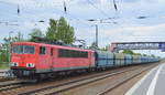 DB Cargo AG mit Rpool  155 236-3  [NVR-Nummer: 91 80 6155 236-3 D-Rpool] und einem Ganzzug polnischer Schüttgutwagen mit Kohle am 06.07.19 pausierend im Bahnhof Saarmund.