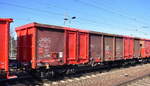 Polnischer Drehgestell-Hochbordwagen vom Einsteller DB Cargo Polska S.A.