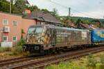188-063 CFL Cargo mit Lkw Walter KLV in Oberwinter, Juli 2025.