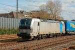 6193 132 Railpool mit Lkw Walter KLV in Hilden, März 2026.