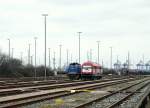 Sonntagsruhe im Hafenbahnhof  Hamburg Sd . Im Hintergrund die Krne an den zahlreichen Hafenbecken, die von hier aus bedient werden. 14.4.2013