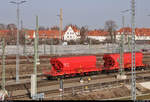 Gedeckter Schüttgutwagen mit schlagartiger Schwerkraft-Mittenentladung für Kalitransporte der Gattung  Tanoos896  (31 80 0689 208-3 D-DB) rollt in der Zugbildungsanlage (ZBA) Halle (Saale)