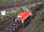 ... schiebt 294 907 den Gterzug nach. Wahrscheinlich zu schwer fr die 362. Fotografiert am 28.10.08.