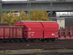 DB Schenker Rail Schüttgutwagen am 25.10.15 in Mannheim Rbf vom Bahnsteig aus fotografiert 