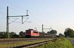Railpool 155 004, vermietet an DB Cargo, mit Röhrenzug in Richtung Bremen (Diepholz, 16.10.2017).