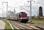 202 466-9 (V 203 01 | 112 466-8 | 110 466-0 | DR V 100.1) verlässt mit sechs Flachwagen der Gattung  Rens  die Abstellgruppe des Bahnhofs Teutschenthal Richtung Halle Rosengarten.