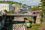 vossloh 4180 001-4 Nexrail G18 mit Schotterzug in Wuppertal, Mai 2026.