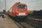 Anlässlich des 150. Jahrestages der Eisenbahn in Zwickau fand am 10.09.1995 eine Fahrzeugausstellung im Zwickauer Güterbahnhof statt. Dabei wurde auch 156 004 gezeigt (Scan vom Foto).