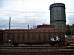 Ein Gterwagen der Bauart Hbbins stand am 04.01.07 mit ein paar anderen Gterwagen gleicher Art auf einem Rangiergleis des Bahnhofs Aalen.