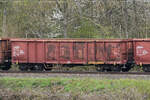 Ein offener Güterwagen Eaos-x (31 80 5359 798-1) im April 2021 in Witten-Bommern.
