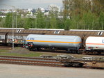 VTG Druckgaskesselwagen am 30.04.16 in Frankfurt Ost Bahnhof der Hafenbahn von einer Brücke aus fotografiert