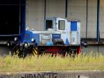 Rhenus Lok  hatte die letzte HU 10.09.2010, und versteckt sich nun in der Botanik im Hafengebiet von Frankfurt; 120821